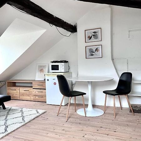 Loft Apartment Close To Metro Palmovka Praga Zewnętrze zdjęcie