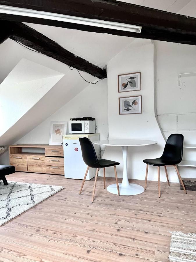 Loft Apartment Close To Metro Palmovka Praga Zewnętrze zdjęcie